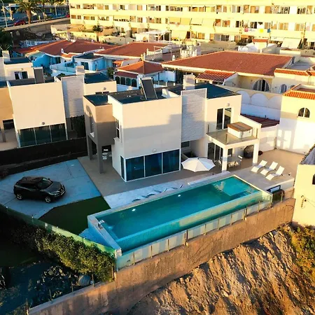 Nirvana - Luxury With Heated Pool
